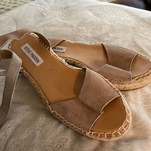 Steve Madden platforms - Picture 1 of 3